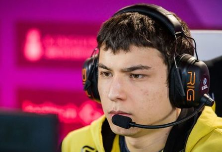 LPL首支淘汰战队IG的逆袭之路